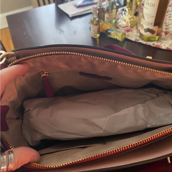 Michael Kors purse/wallet combo - Picture 2 of 4